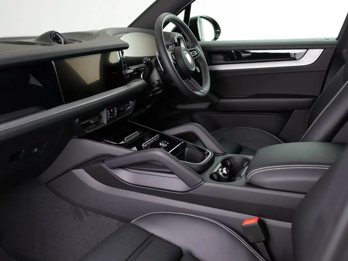 2024-porsche-cayenne-30-v6-353ps-station-wagon-big-49
