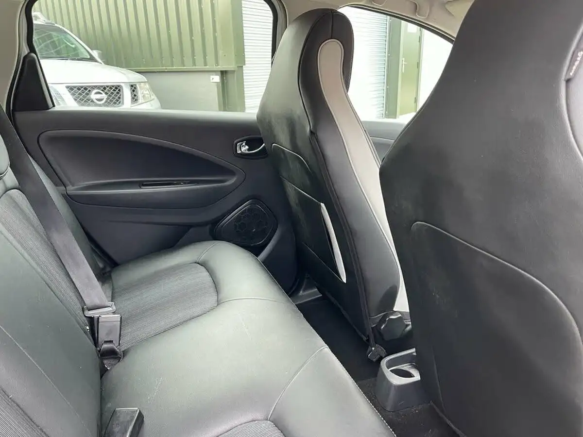 2019-renault-zoe-e-s-edition-nav-110ps-r110ze40-big-37