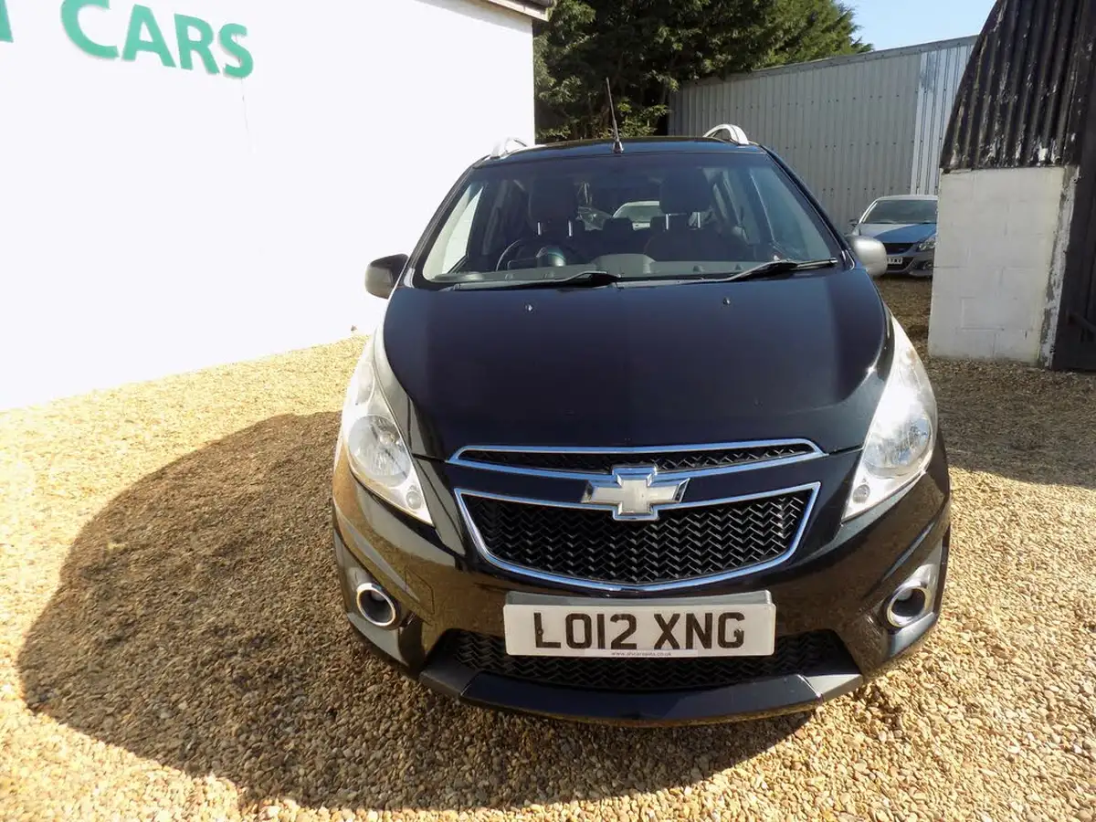 2012-chevrolet-spark-12-ls-big-1