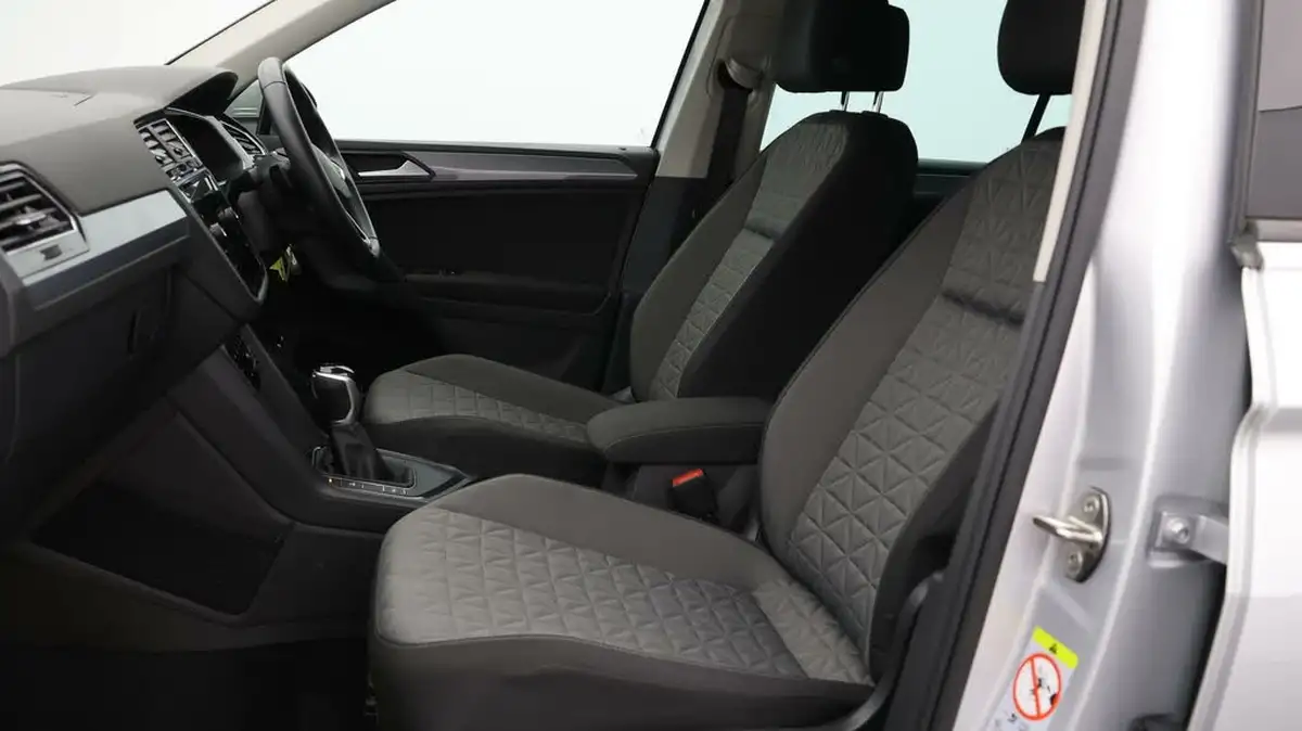 2022-volkswagen-tiguan-14-tsi-life-big-13