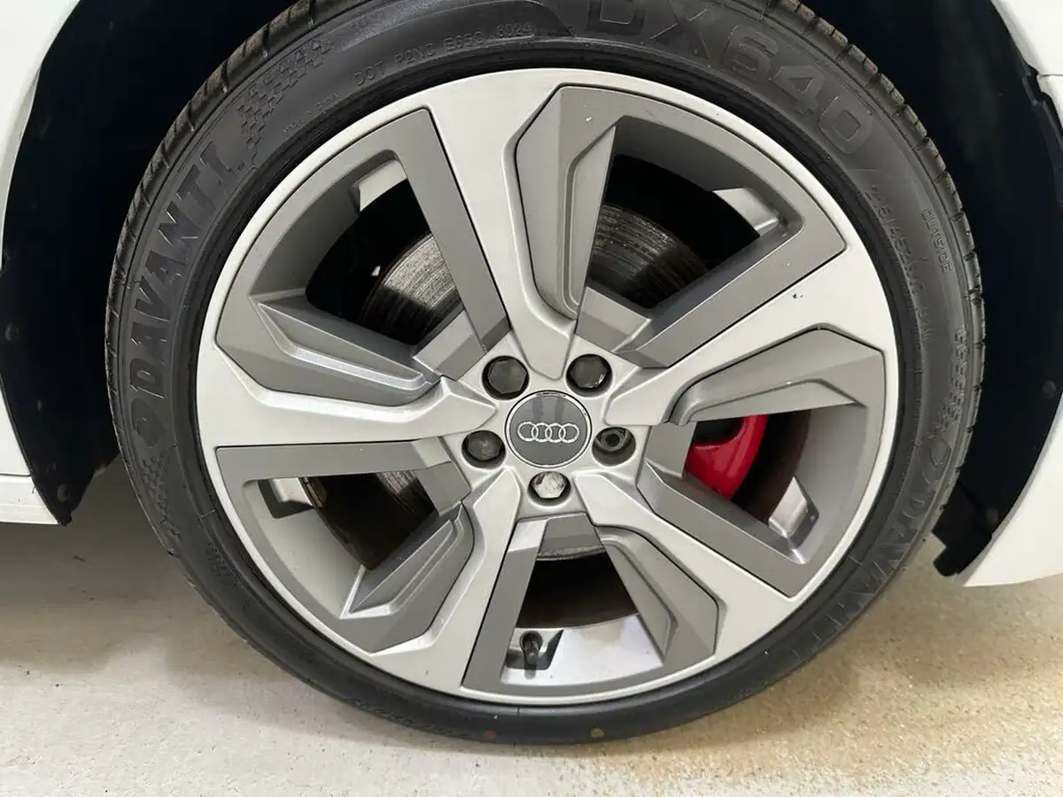 2019-audi-a1-20-40-tfsi-s-line-competition-ss-big-35