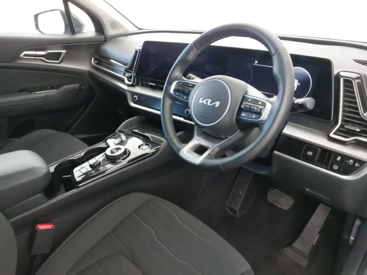 2024-kia-sportage-16-t-gdi-3-207bhp-hev-auto-big-10