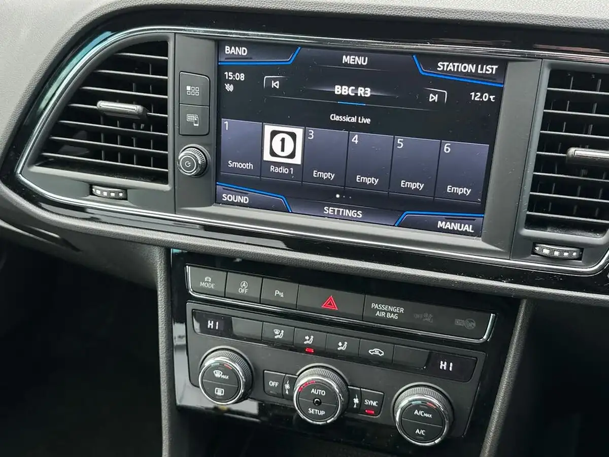 2019-seat-leon-15-tsi-evo-fr-150ps-hatchback-dsg-big-23