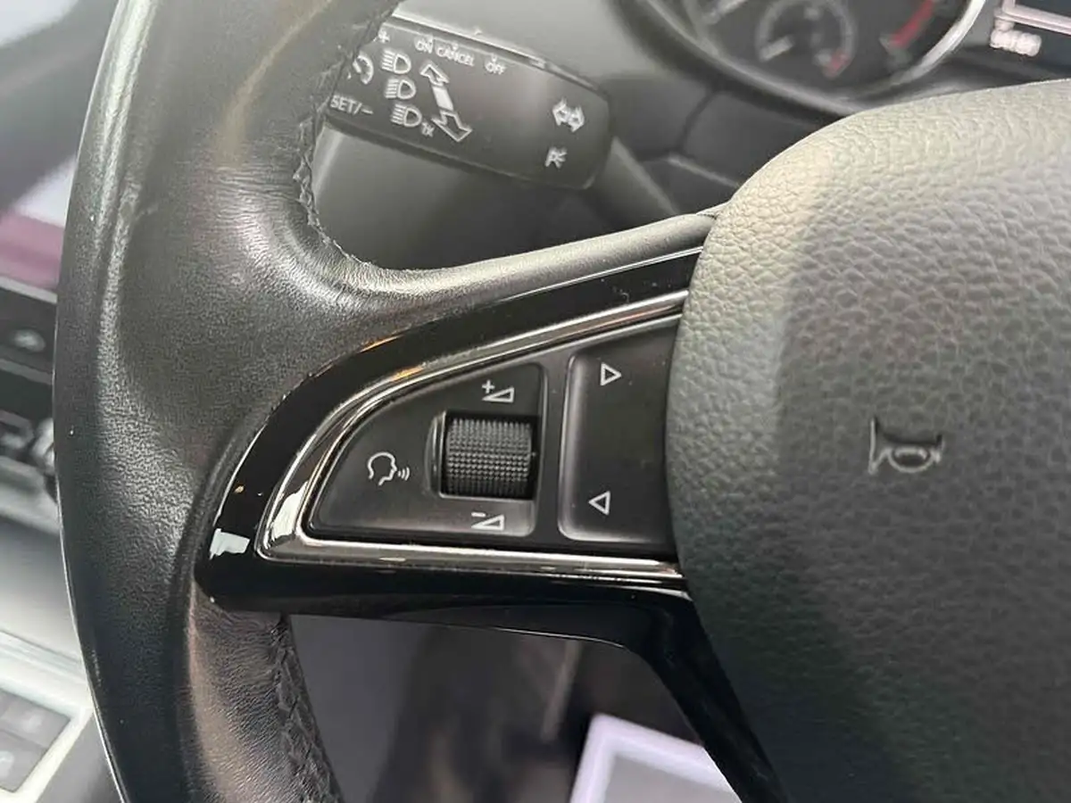 2017-skoda-octavia-14-tsi-se-hatchback-dsg-big-19