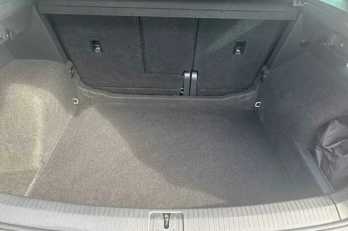 2022-volkswagen-tiguan-15-tsi-elegance-big-10
