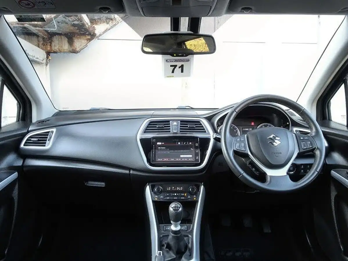 2019-suzuki-s-cross-14-boosterjet-sz5-allgrip-big-12