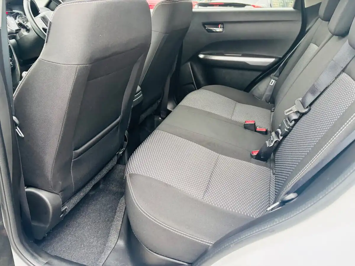2018-suzuki-vitara-10-boosterjet-sz-t-big-6