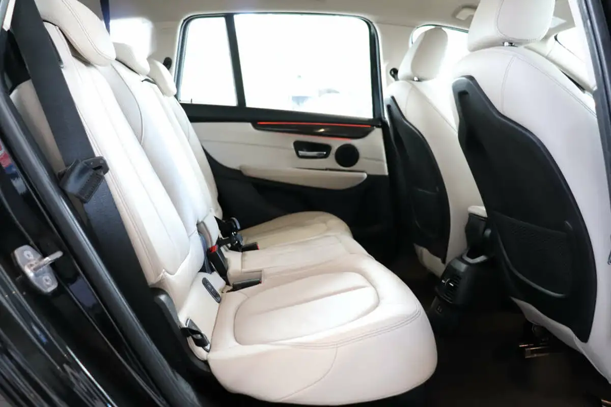 2019-bmw-2-series-20-220i-luxury-gran-big-25