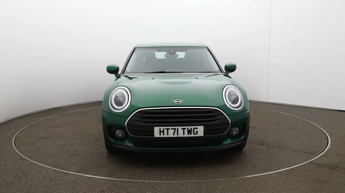 2022-mini-clubman-15-cooper-classic-big-38