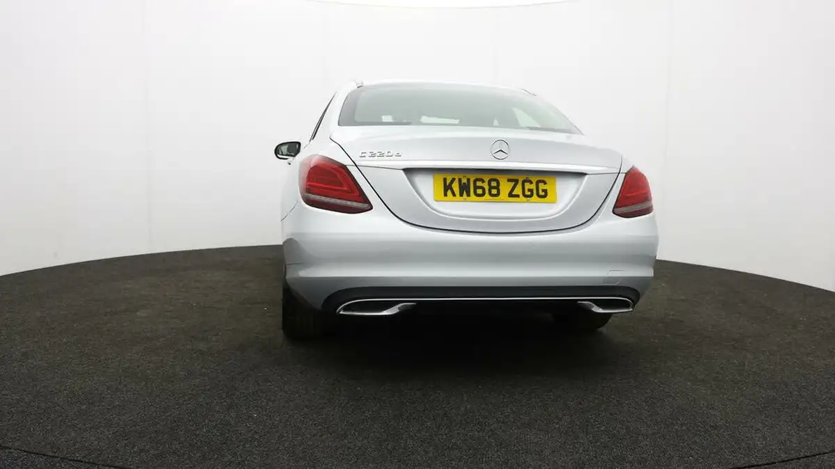 2018-mercedes-benz-c-class-20d-c220d-sport-premiumss-saloon-4d-big-42