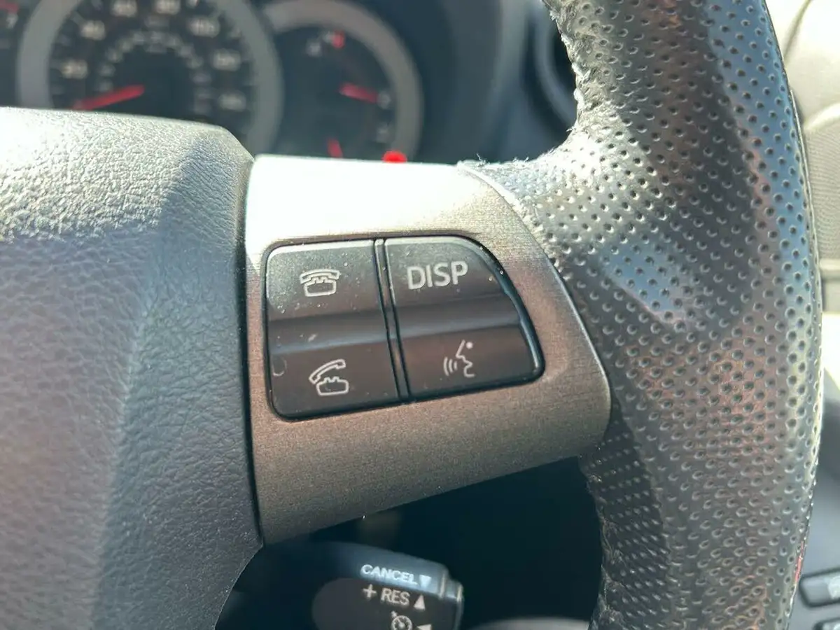 2012-toyota-rav4-22td-xt-r-22d-4d-150bhp-euro-5-big-9