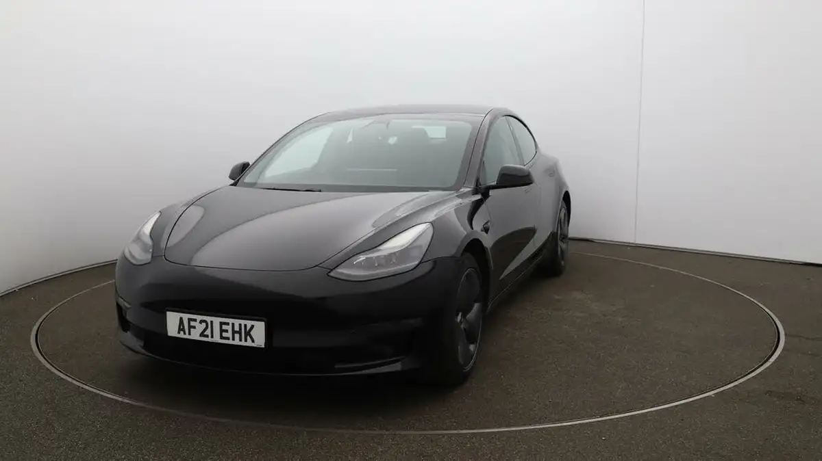 2021-tesla-model-3-e-long-range-4x4-big-35