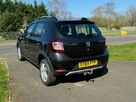 2014-dacia-sandero-stepway-15d-laureate-small-4