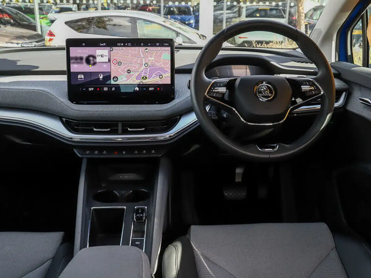 2022-skoda-enyaq-e-80-82-kwh-big-6