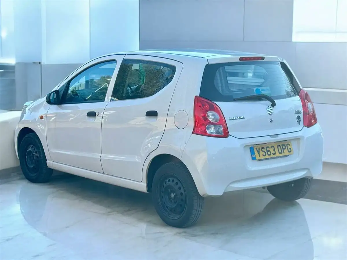 2014-suzuki-alto-10-sz-big-2