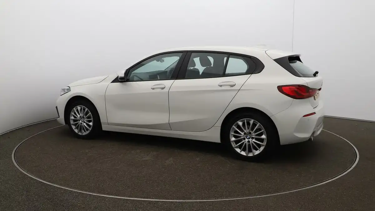 2022-bmw-1-series-15-118i-se-big-38