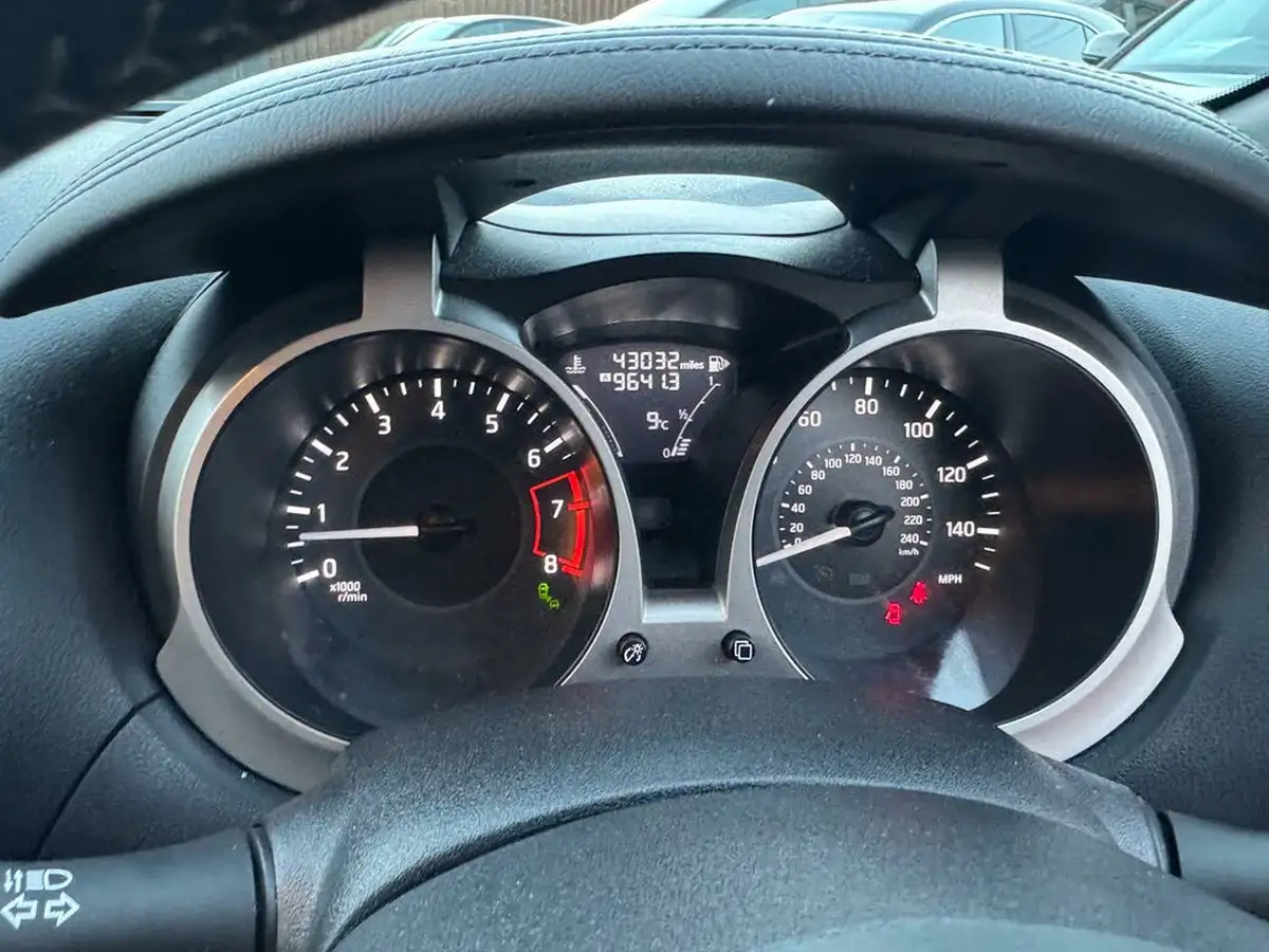 2019-nissan-juke-16-tekna-112ps-ss-big-46