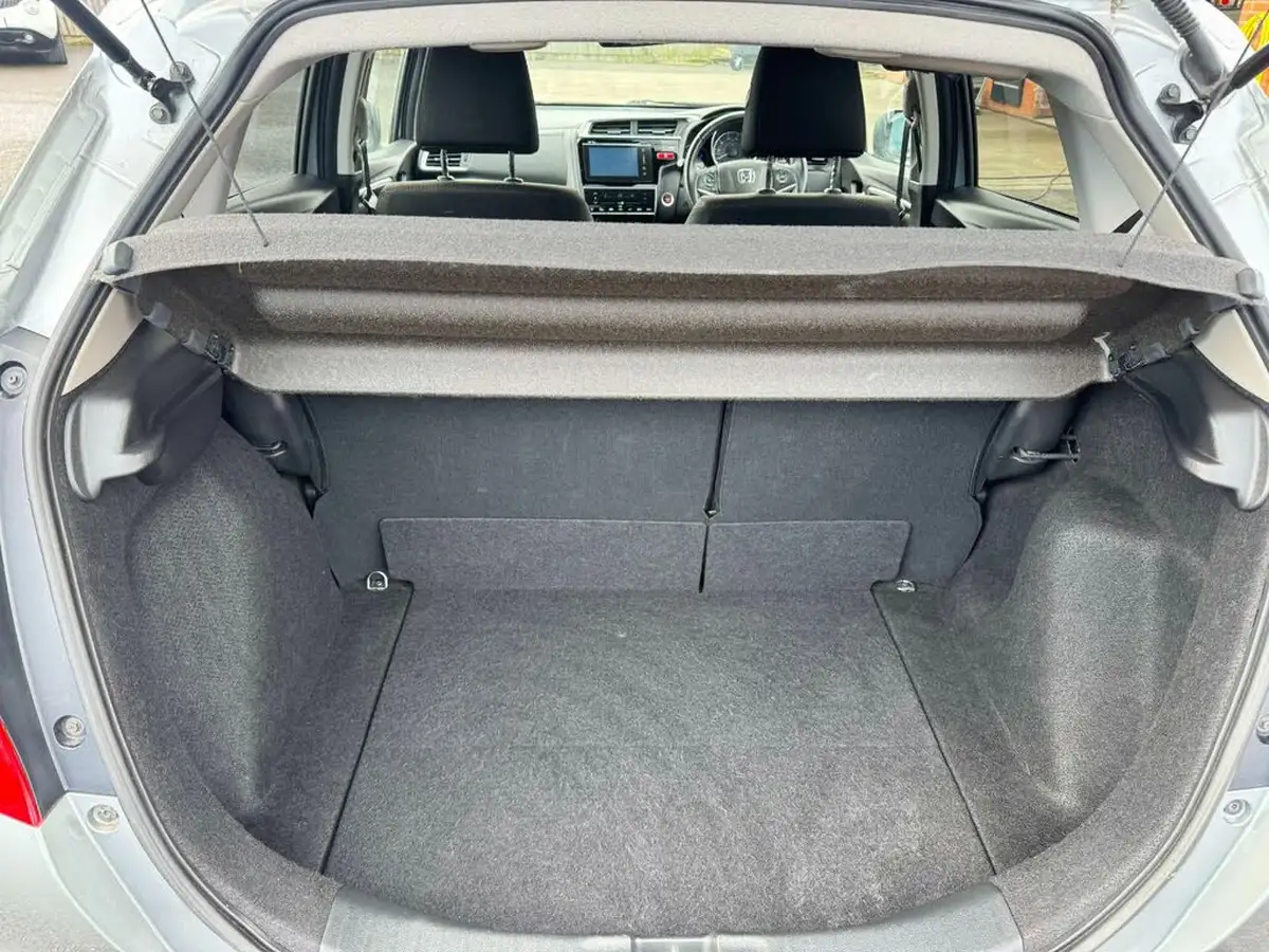 2016-honda-jazz-13-i-vtec-ex-cvt-big-19