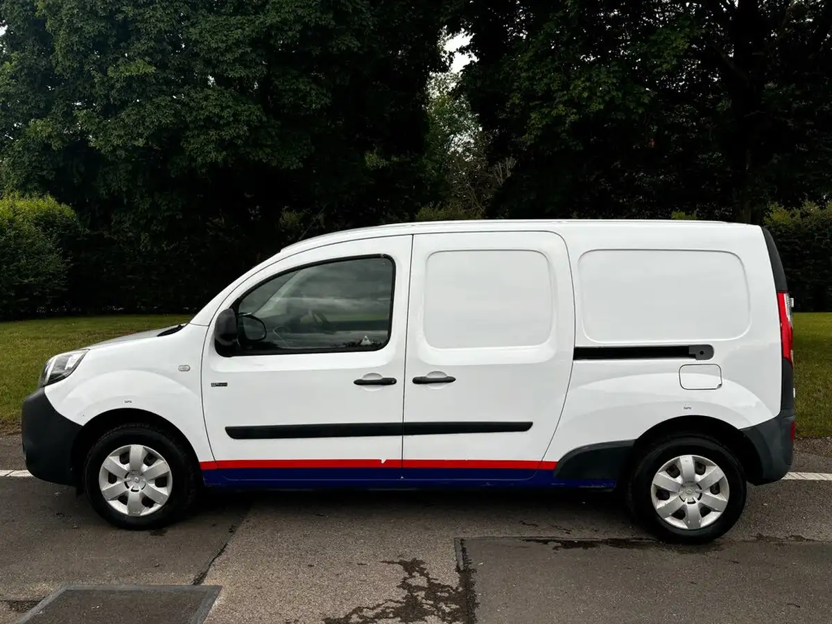 2018-renault-kangoo-maxi-e-maxi-ze33-panel-big-4