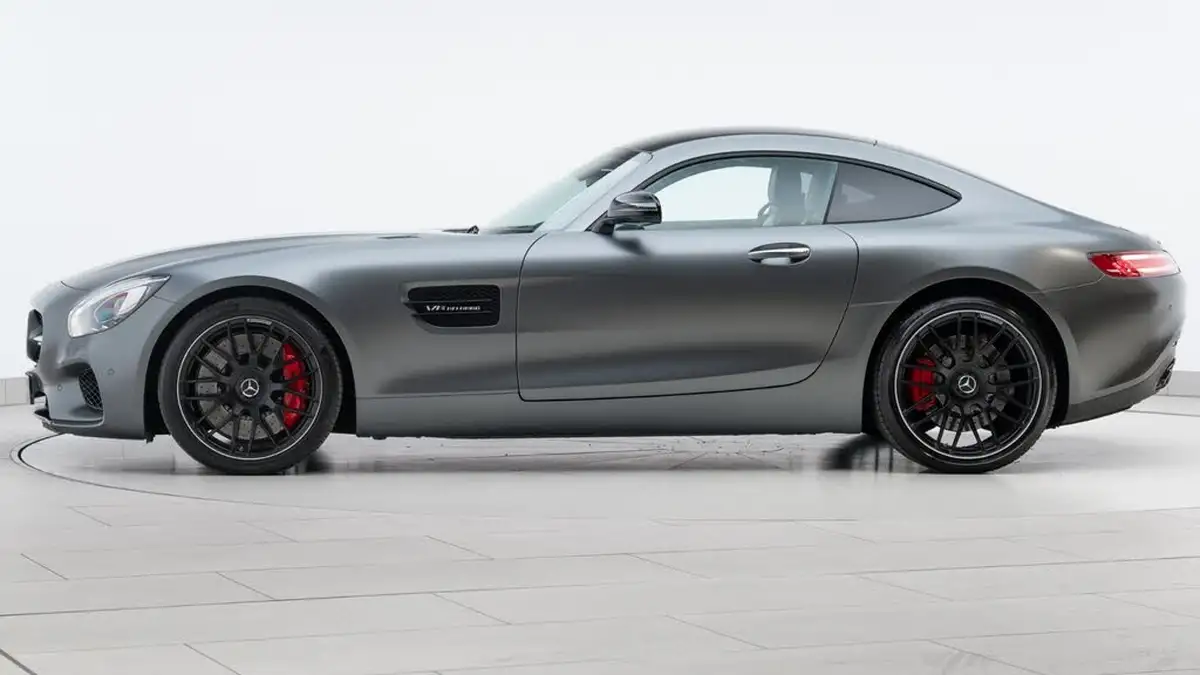 2016-mercedes-benz-amg-40-gt-s-premiumss-big-3