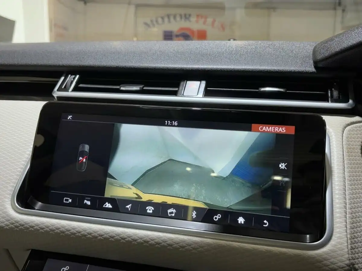 2018-land-rover-range-rover-velar-20-d240-se-ss-big-26
