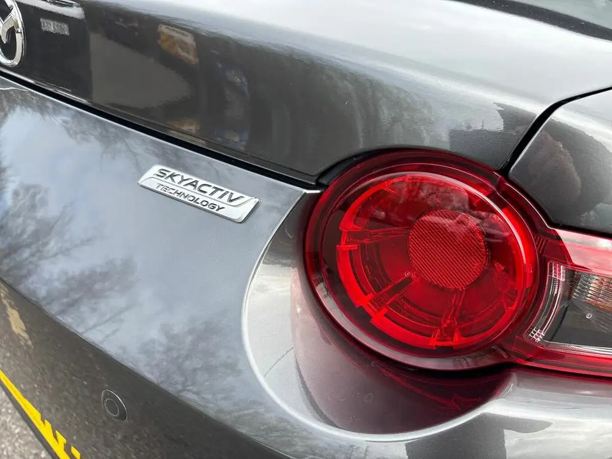 2019-mazda-mx-5-20-sport-nav-ss-rf-big-25