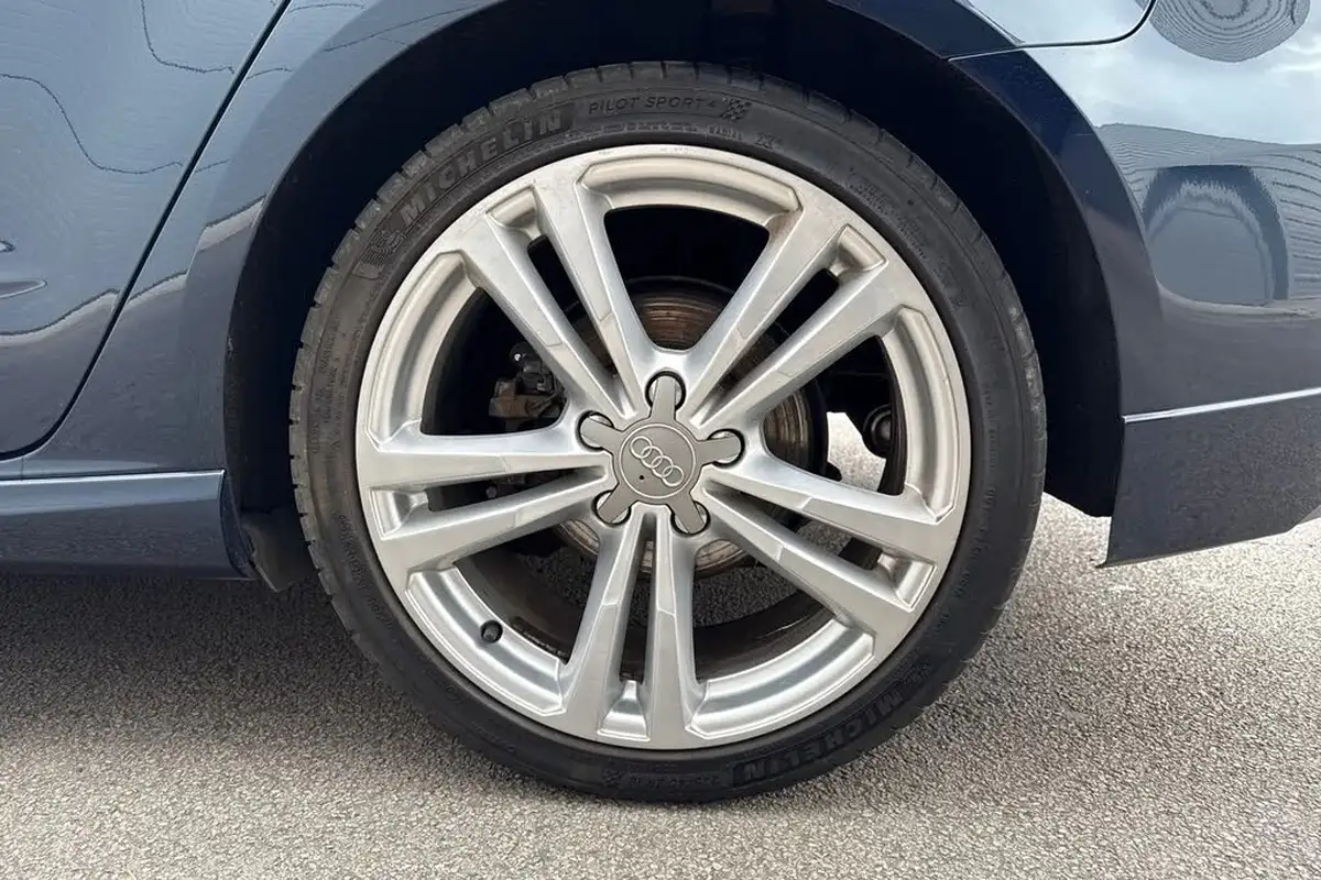 2019-audi-a3-15-tfsi-s-line-sportback-5d-tronic-big-10