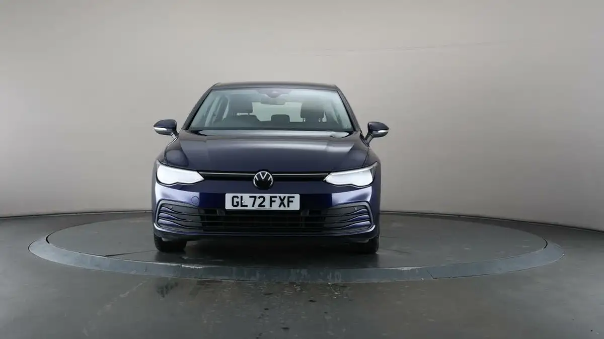 2022-volkswagen-golf-15-tsi-life-150ps-hatchback-big-2