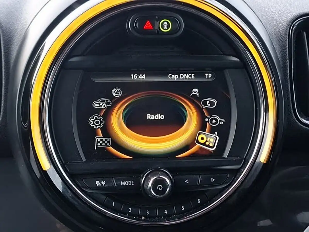 2017-mini-countryman-20-cooper-s-ss-all4-big-9