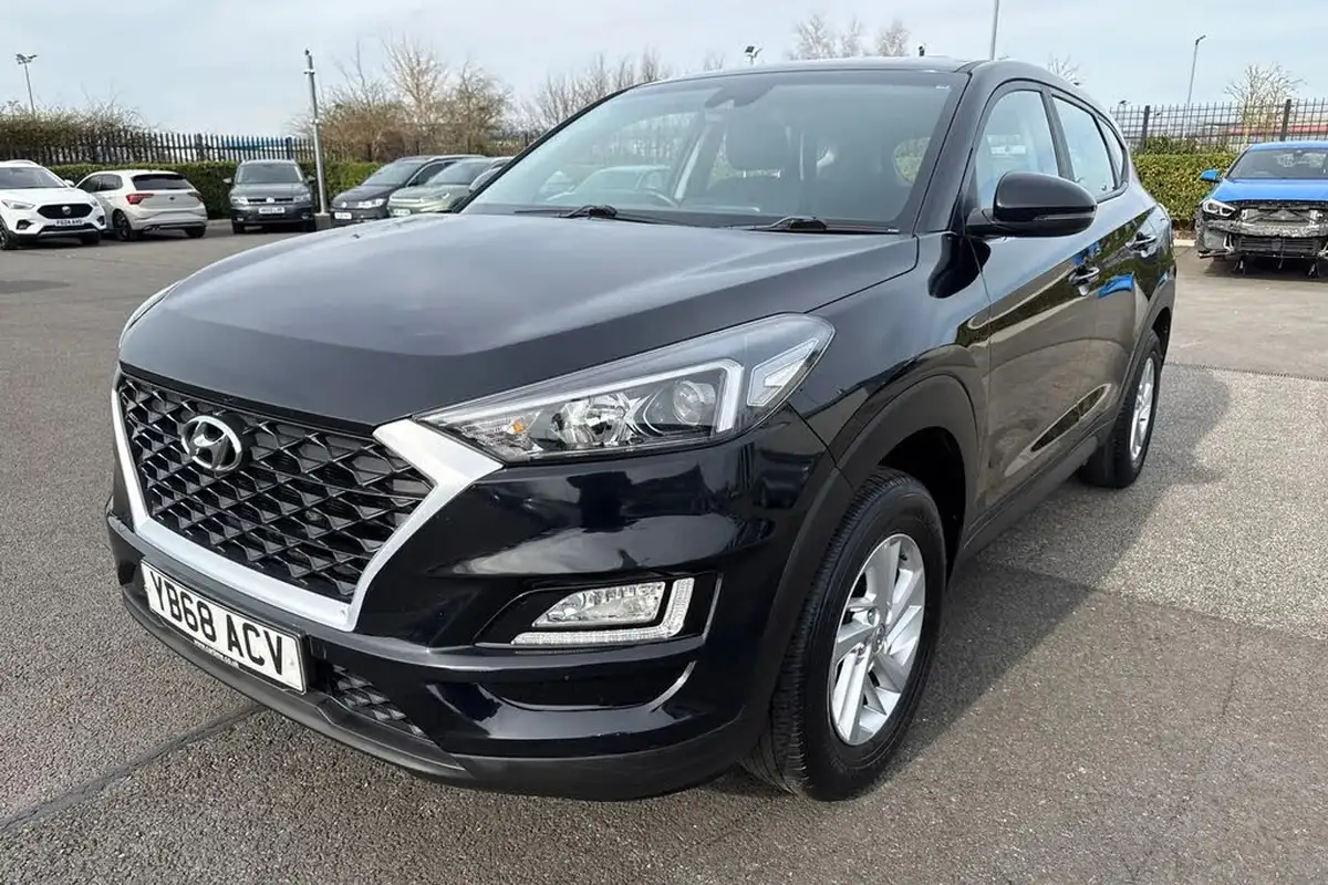 2018-hyundai-tucson-16-gdi-s-connect-big-26