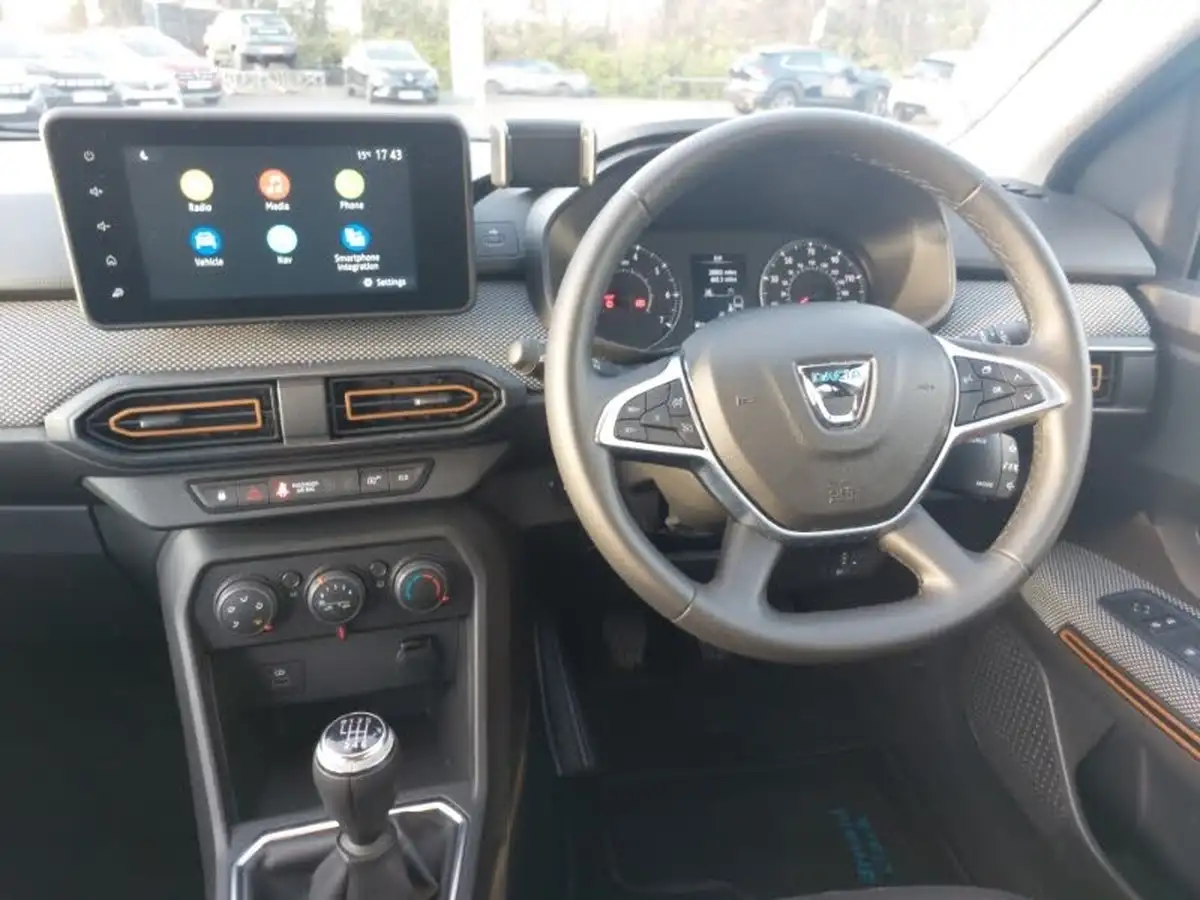 2022-dacia-sandero-stepway-10-tce-comfort-90bhp-big-6