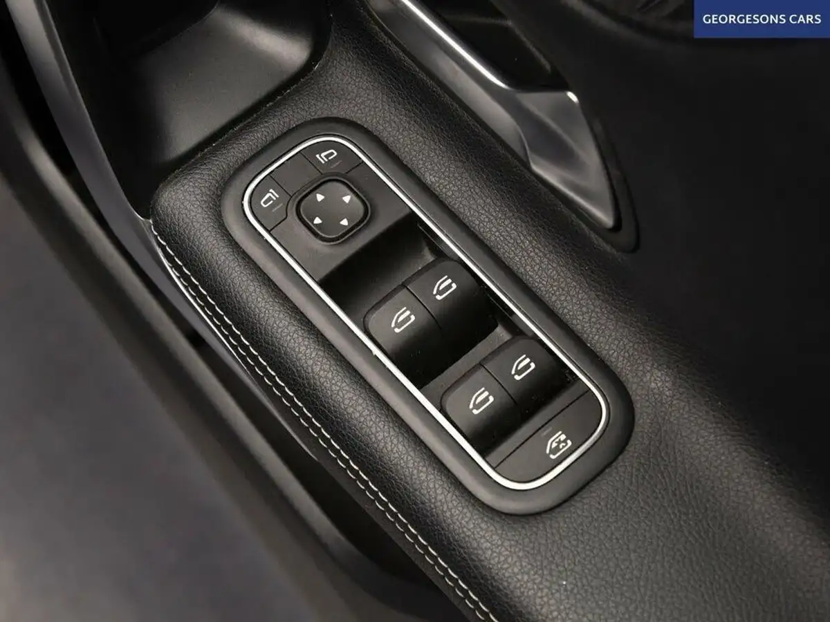 2020-mercedes-benz-a-class-13-a200-sport-hatchback-5d-7g-dct-big-29