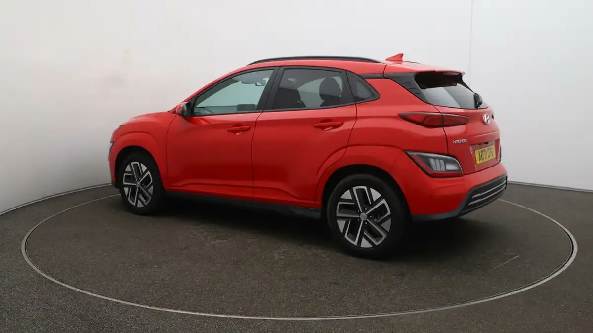 2022-hyundai-kona-e-premium-204ps-64kwh-7kw-obc-big-34