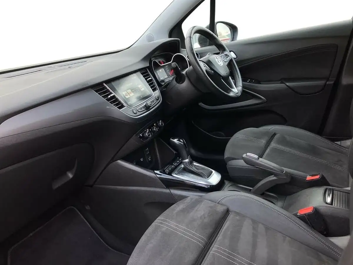2021-vauxhall-crossland-12-ultimate-nav-auto-big-5