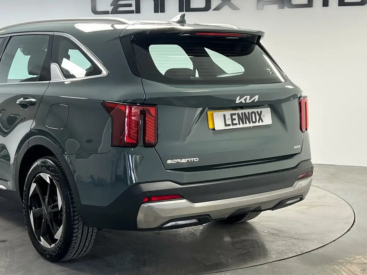 2024-kia-sorento-16-t-gdi-2-phev-big-5