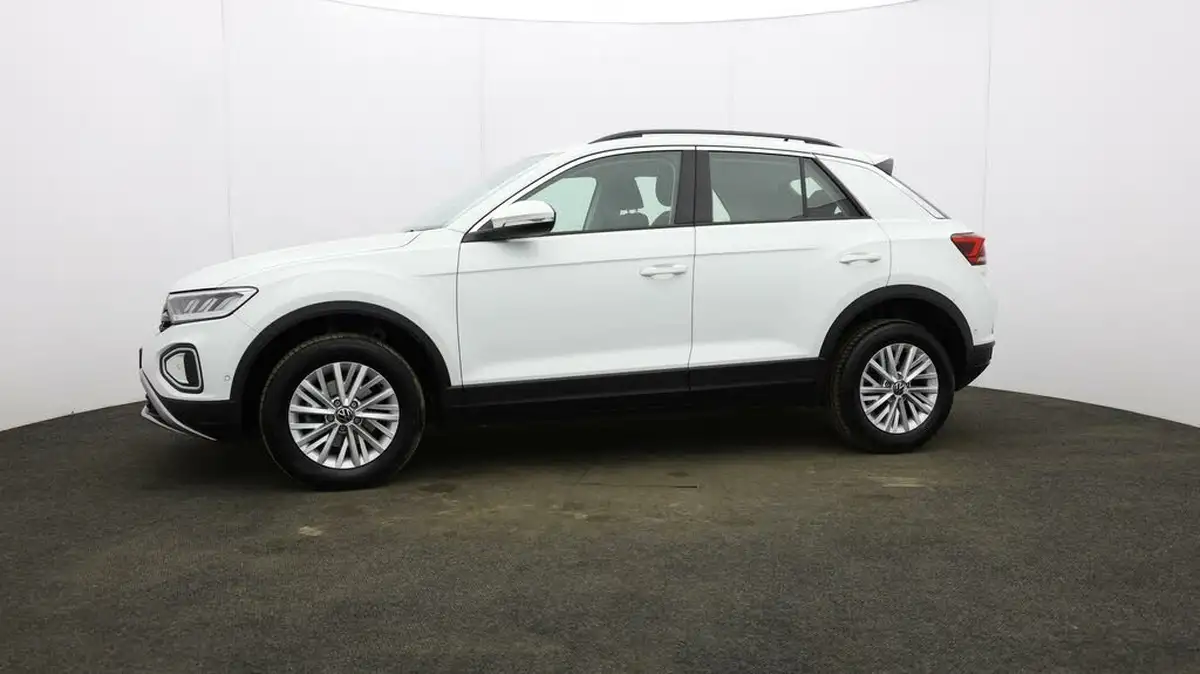 2023-volkswagen-t-roc-10-tsi-life-big-25