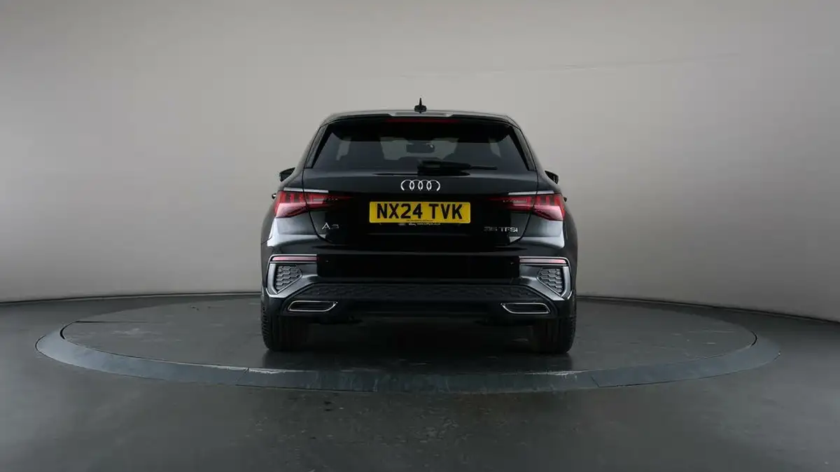 2024-audi-a3-15-35-tfsi-s-line-sportback-5d-big-6
