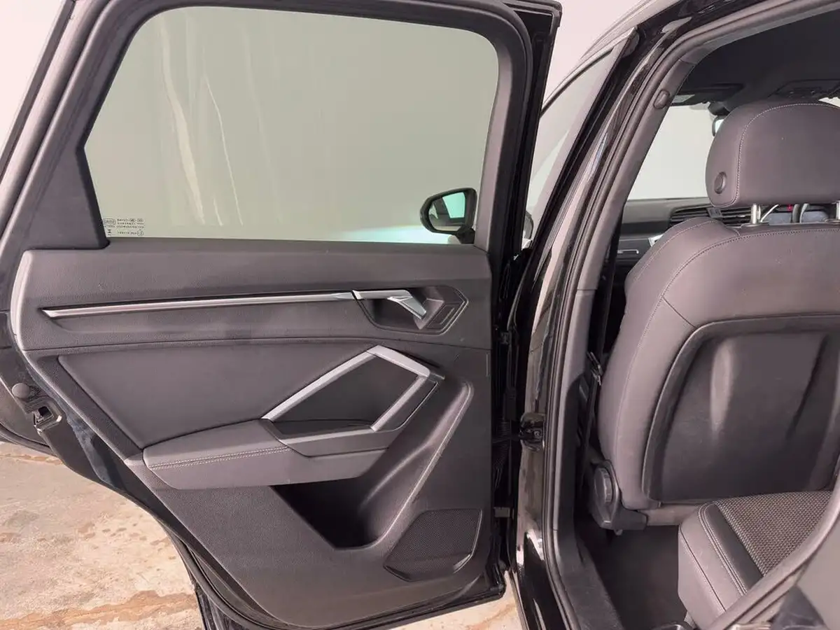 2021-audi-q3-20-35-tdi-s-line-comfort-sound-pack-station-wagon-big-14