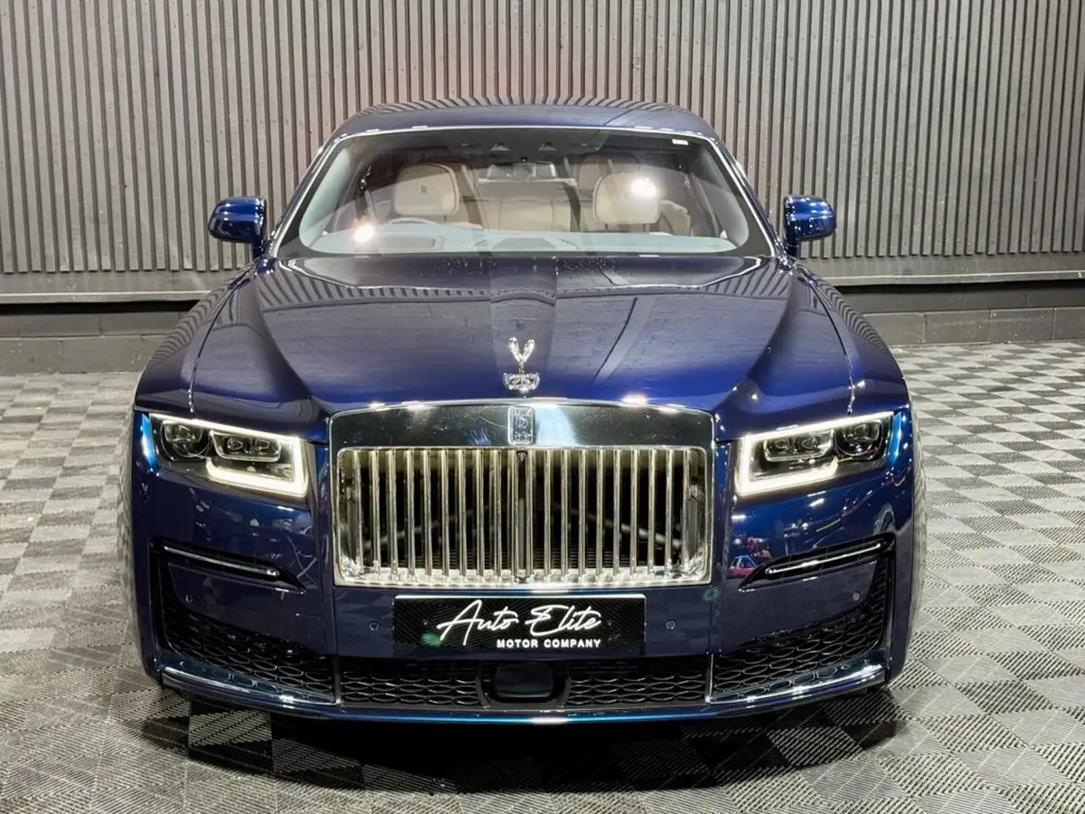 2024-rolls-royce-ghost-675-big-1
