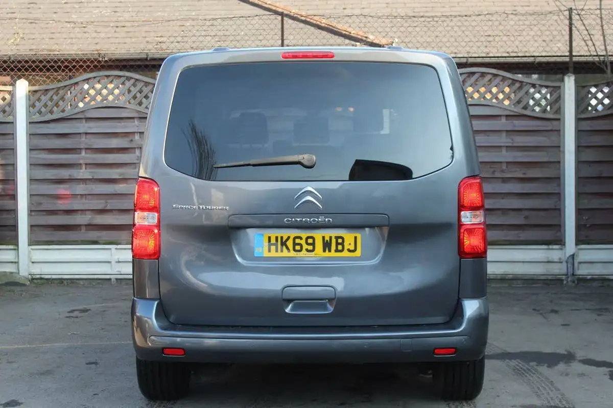 2019-citroen-spacetourer-20bluehdi-feel-m-150ps-big-9
