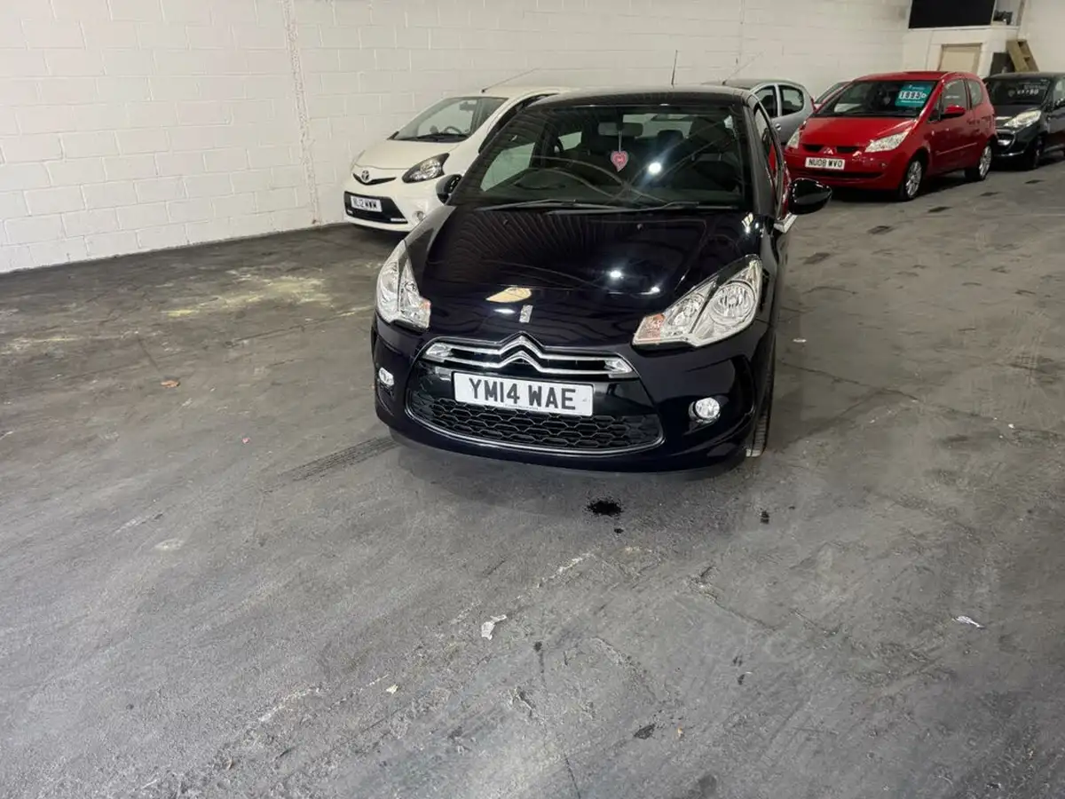 2014-citroen-ds3-12-dsign-big-29