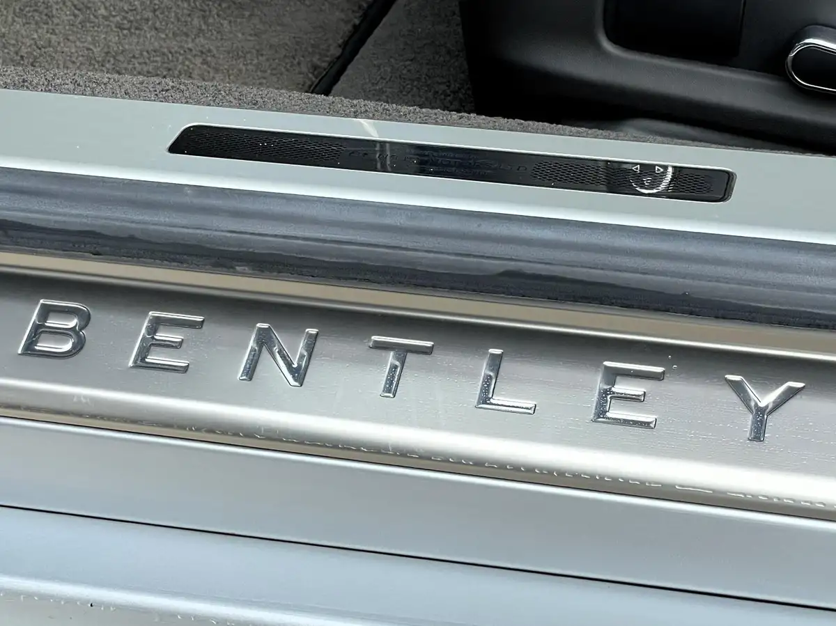 2019-bentley-continental-60-gt-coupe-big-24