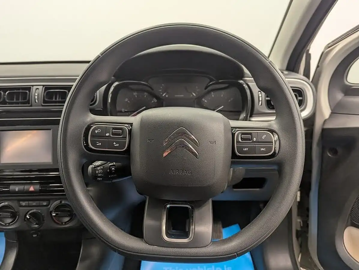 2023-citroen-c3-12-puretech-you-big-18