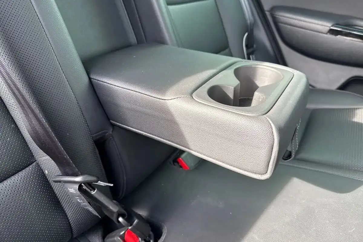 2020-kia-sportage-16crdi-48v-dct-big-30