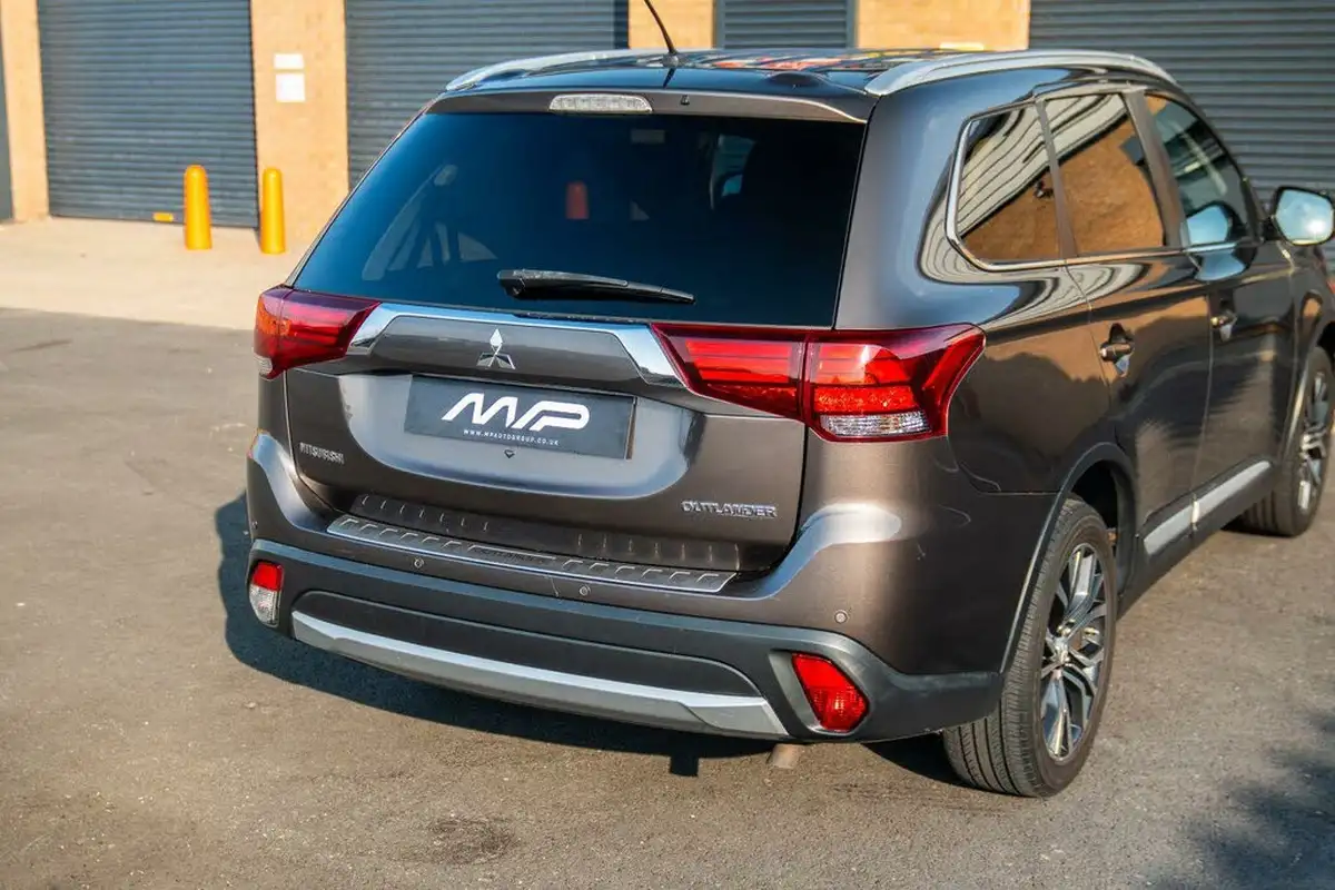 2016-mitsubishi-outlander-22di-d-gx3-7st-auto-big-43