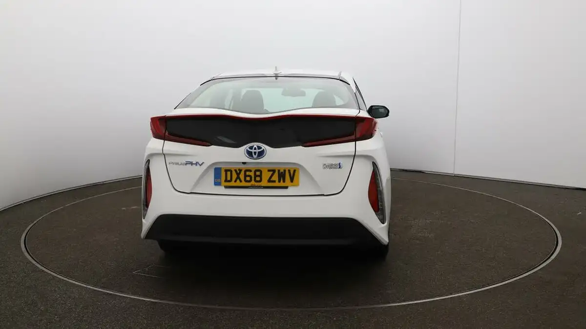 2018-toyota-prius-18-vvt-i-business-edition-plus-ss-big-55