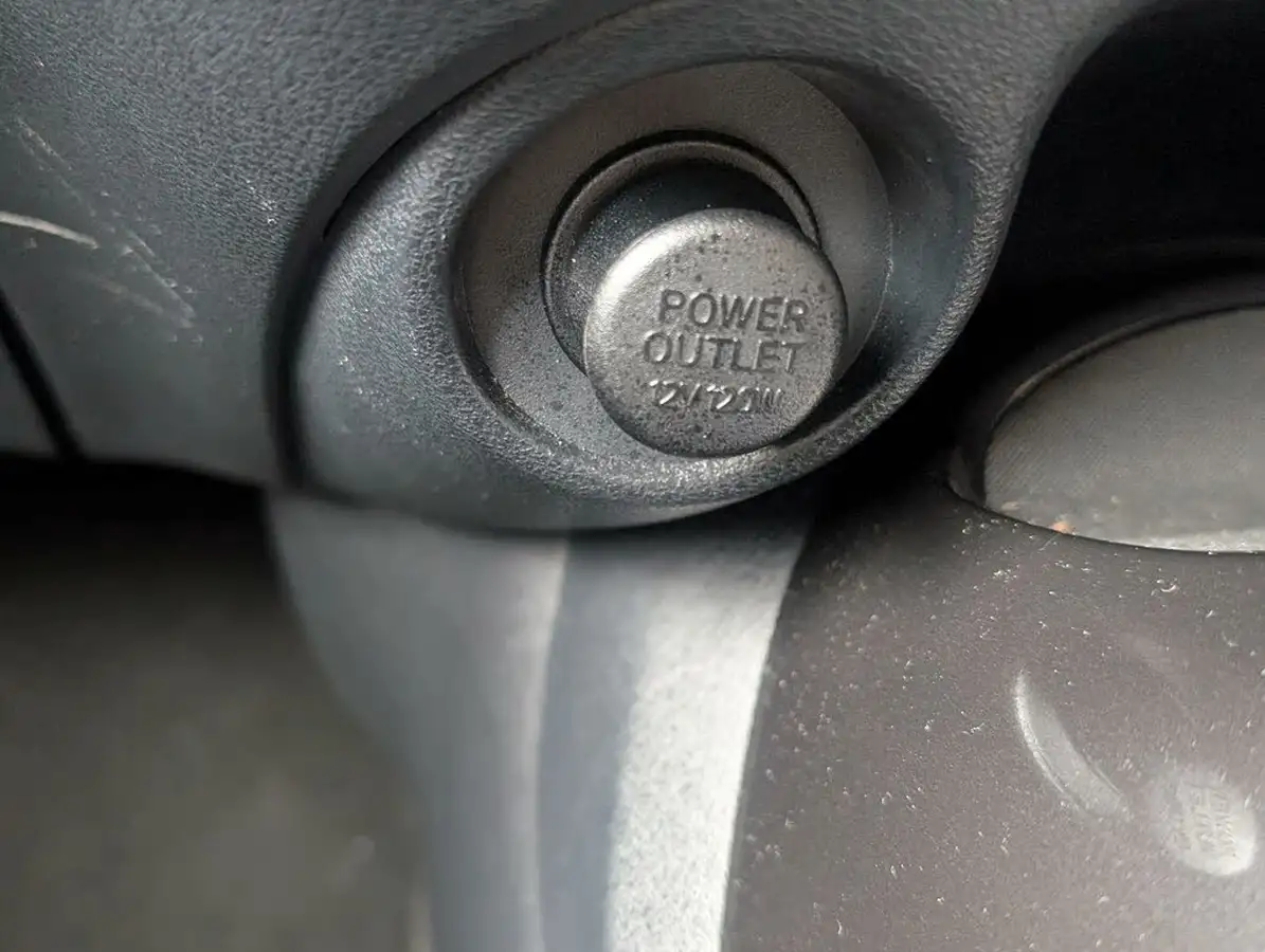 2015-nissan-juke-16-tekna-117ps-1598cc-xtronic-cvt-big-55