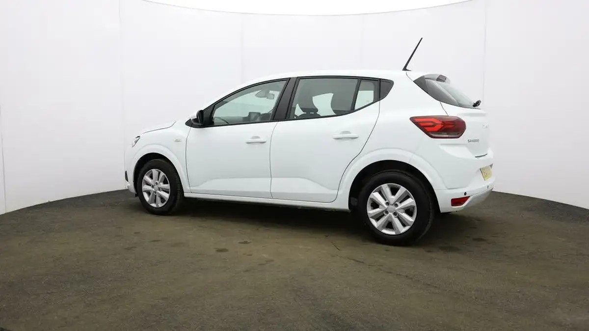 2023-dacia-sandero-10-tce-expression-90bhp-big-58