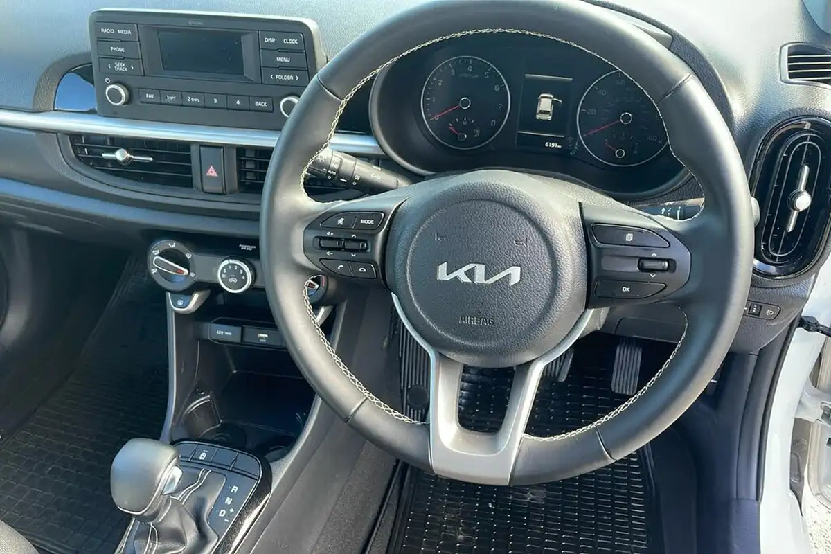 2023-kia-picanto-10-2-auto-seq-big-12