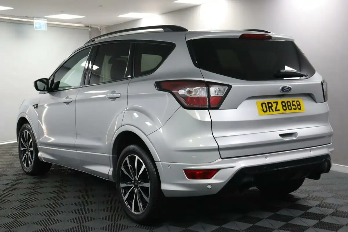 2019-ford-kuga-15tdci-st-line-ss-big-9